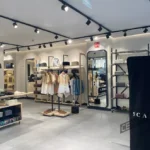 Tienda de Scalpers donde se ha aplicado microcemento listo al uso Cementec sobre pladur.